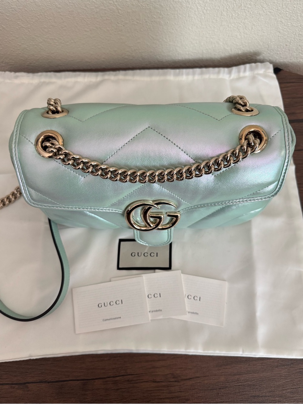 GUCCI GG Marmont Limited Edition Iridescent Calf Leather Chain Bag - Picture 2 of 10